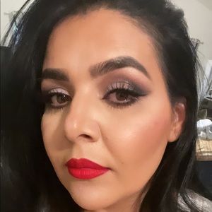 Meet your Posher, Mariam